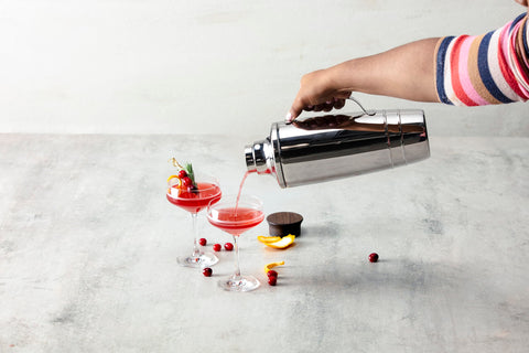 Fortessa Crafthouse in-use shot of bartender shaking to show capacity advantage