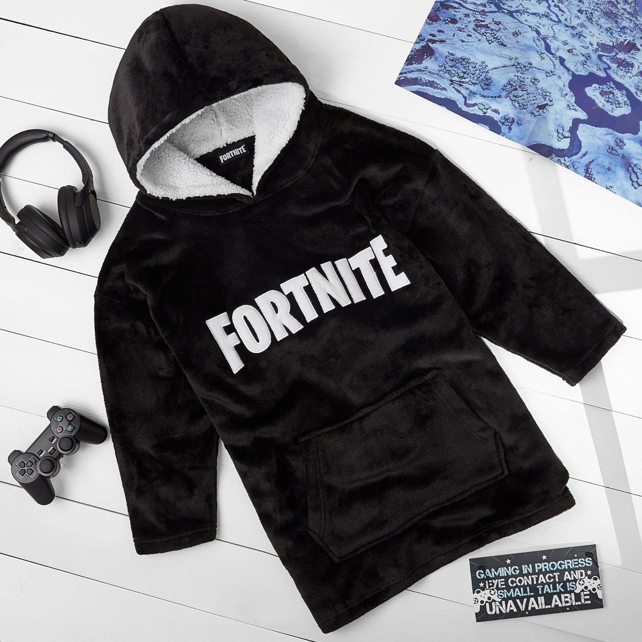Fortnite sherpa-lined hood close-up highlighting plush warmth and comfort benefit