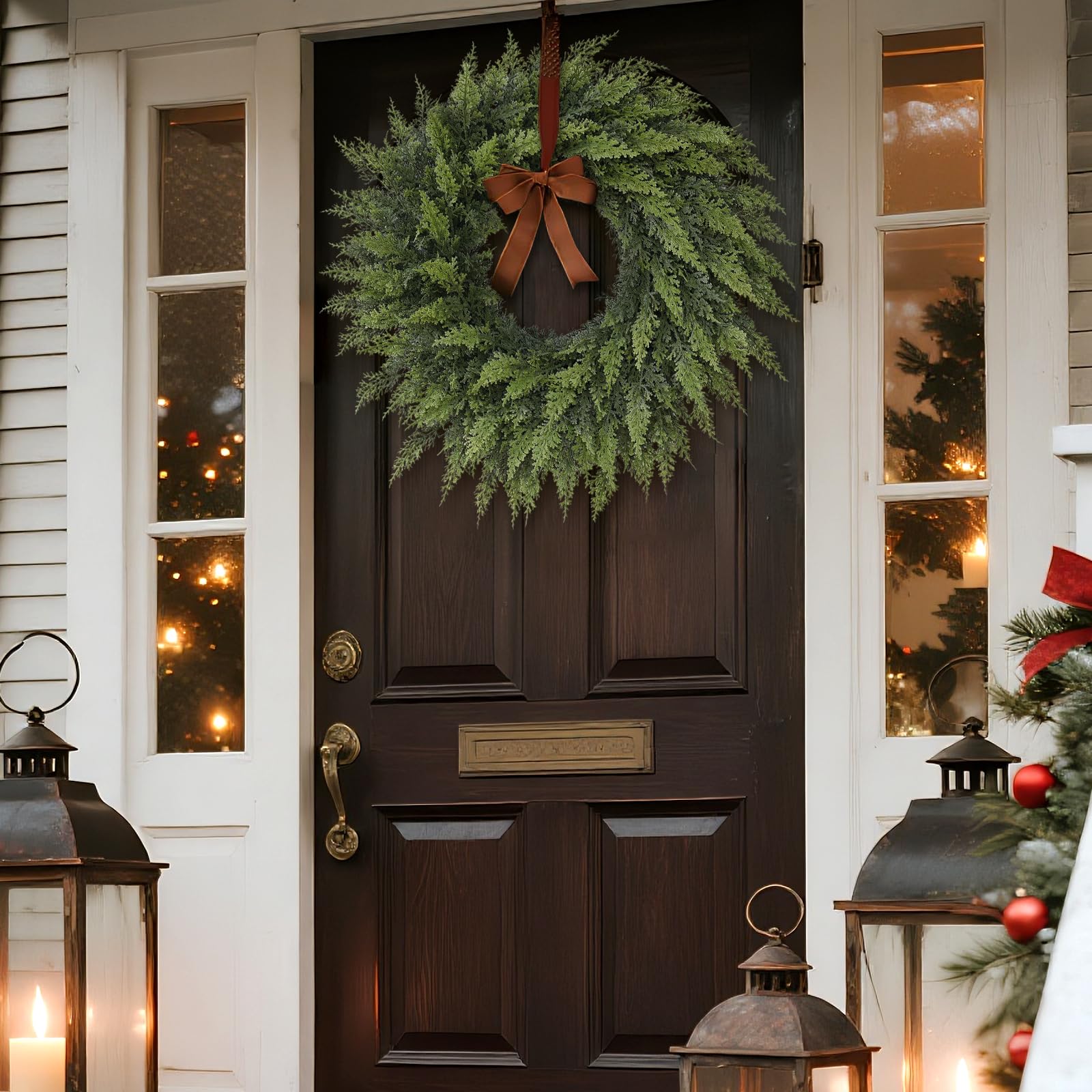 FOTEEWL side view showing fluffed branches for a fuller door statement