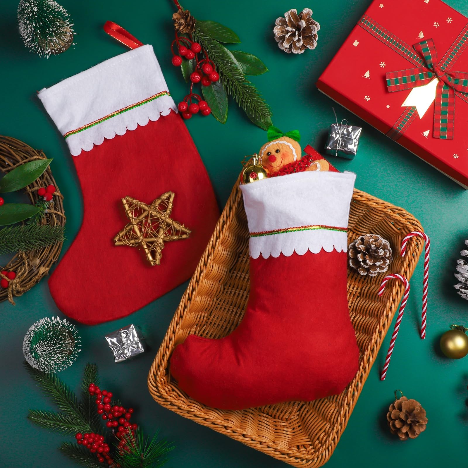 Fovths filled with gifts demonstrating roomy capacity and gifting convenience