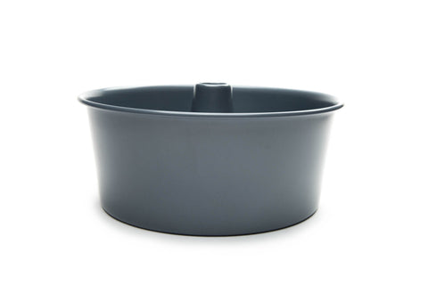 Fox Run angel food pan with bottom removed illustrating push-out release benefit