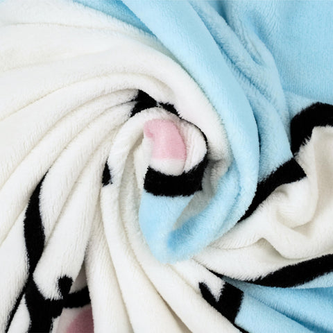 Franco Cinnamoroll spread on twin bed demonstrates generous coverage