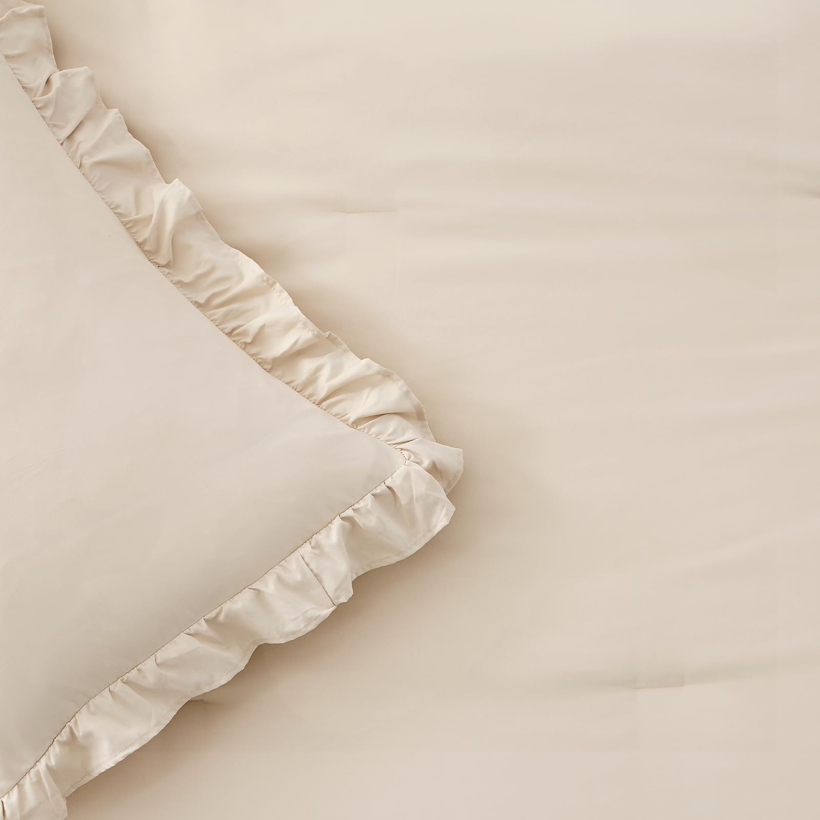 FUANNA queen bed comparison showing full coverage and proper drape on mattress