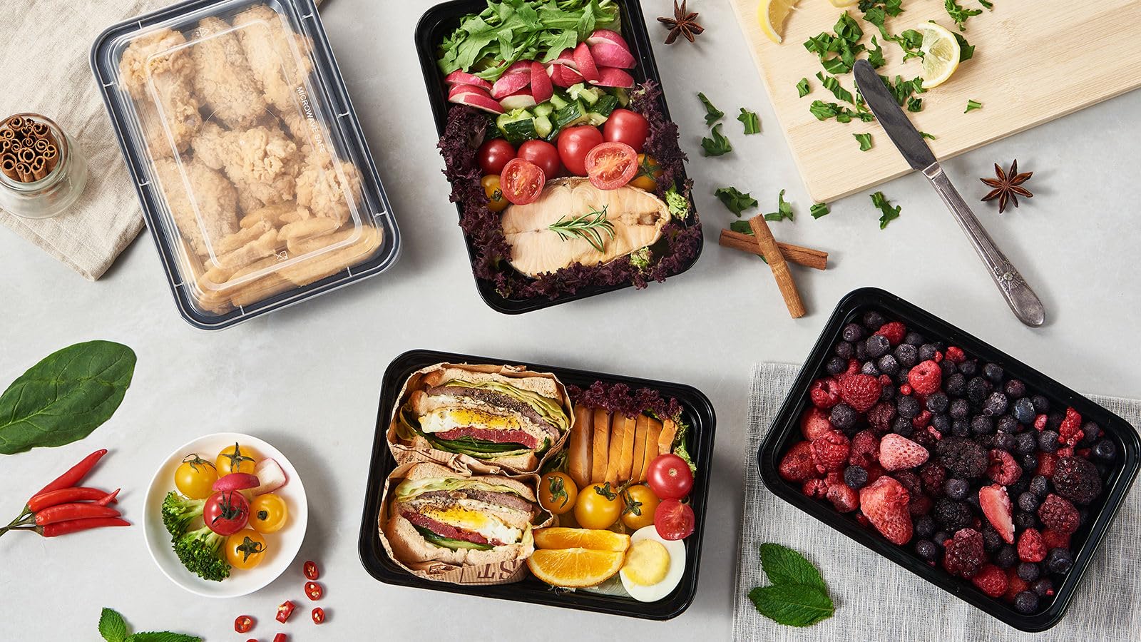 FULING single-compartment box filled with a meal for portion control