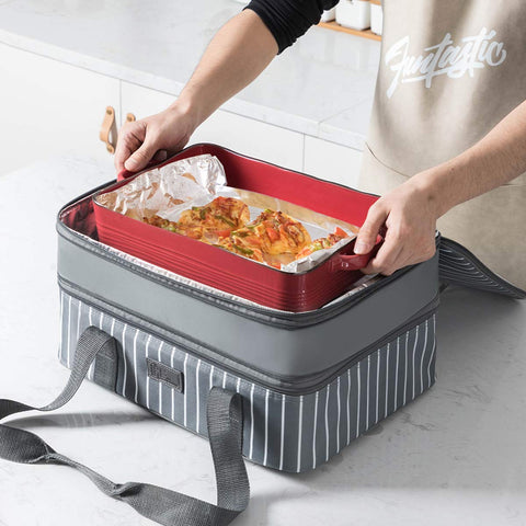 FUN ELEMENTS expanded carrier holding two baking dishes to double transport capacity