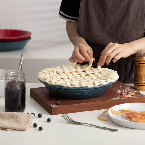 FUN ELEMENTS side profile showing 2.2 inch depth and ample filling capacity benefit