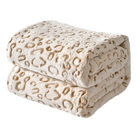 FY FIBER HOUSE front packaging view shows brown leopard throw and cozy appeal
