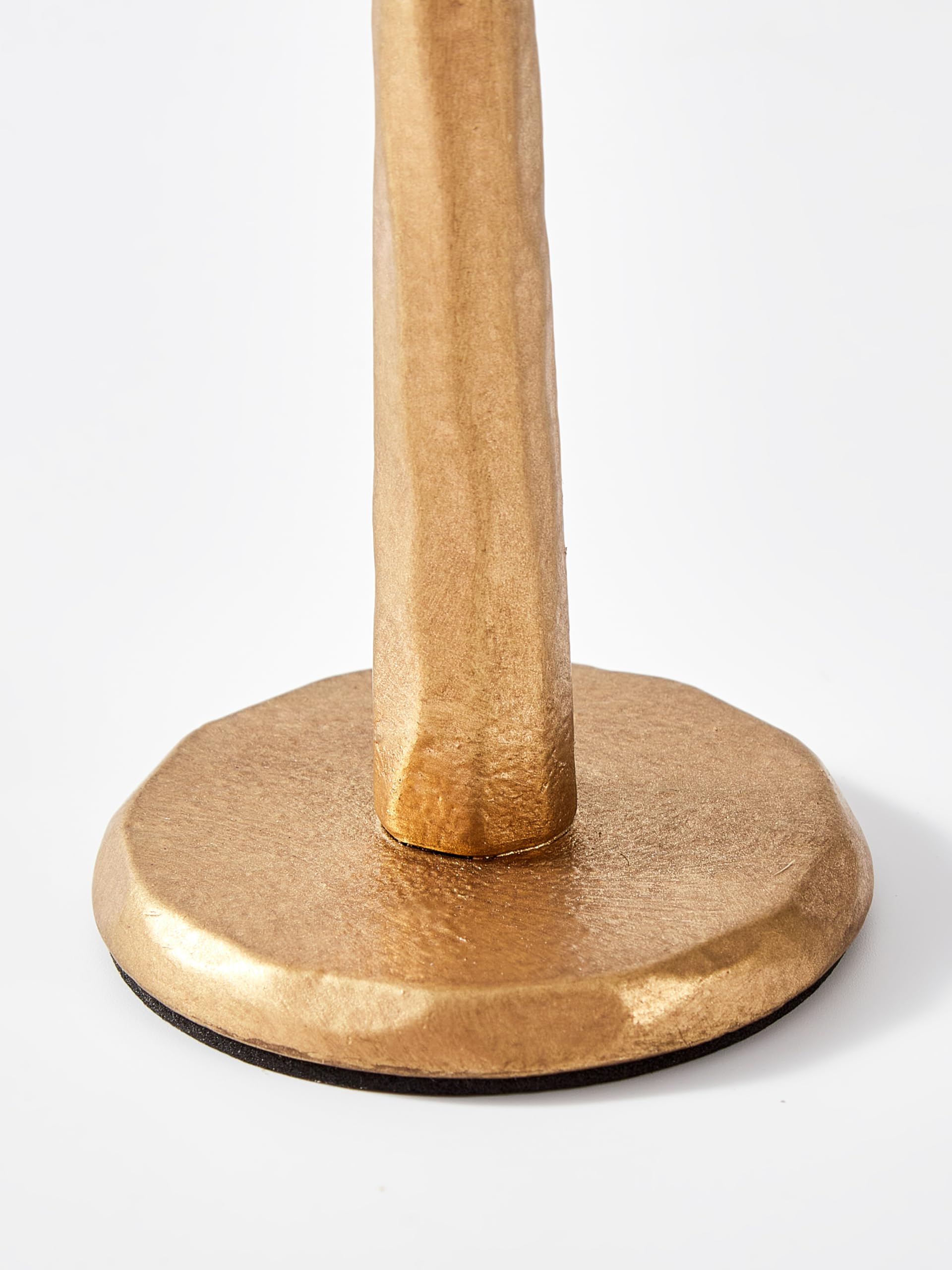 Ganwu packaging and scale photo to show included pieces and actual size