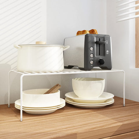 GEDLIRE lifestyle shot of shelf in kitchen improving organization and access