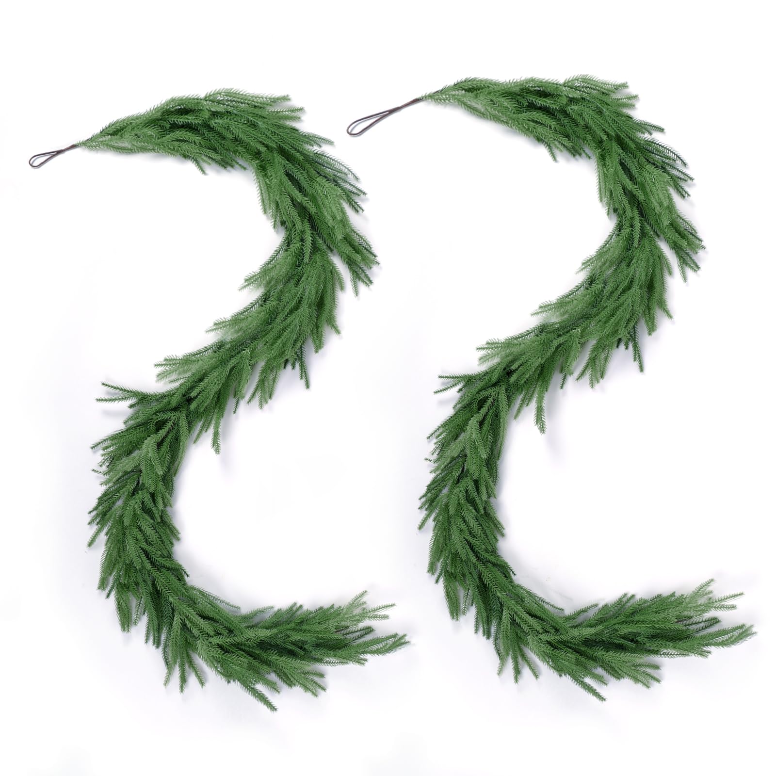 Geegoods next to tape measure illustrating 9ft length per garland and scale