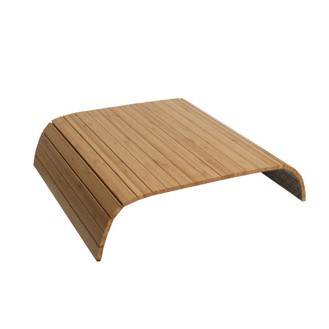 GEHE close-up of bamboo grain detail highlighting durable finish