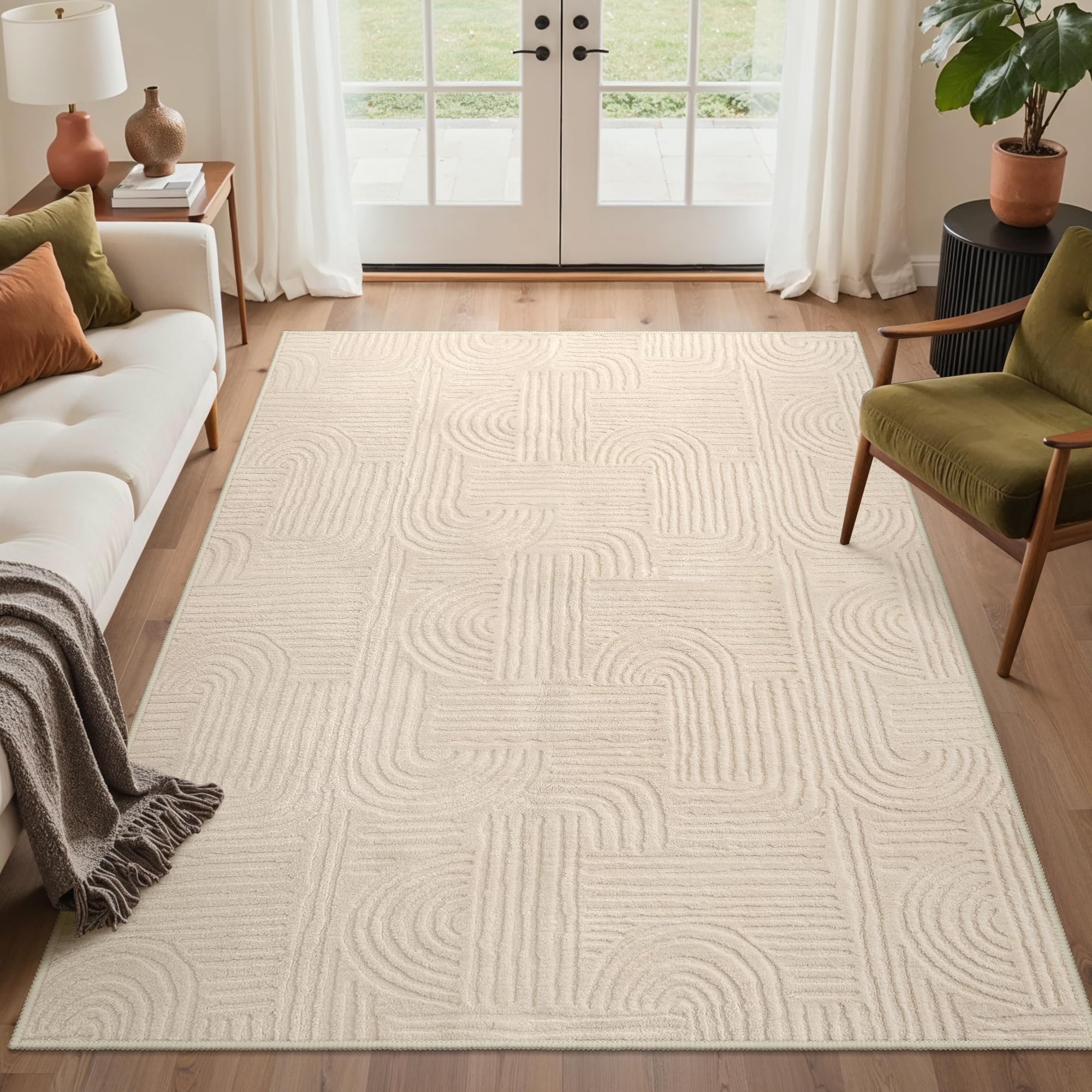 GENIMO beige rug front view showing full pattern and warm tone benefit