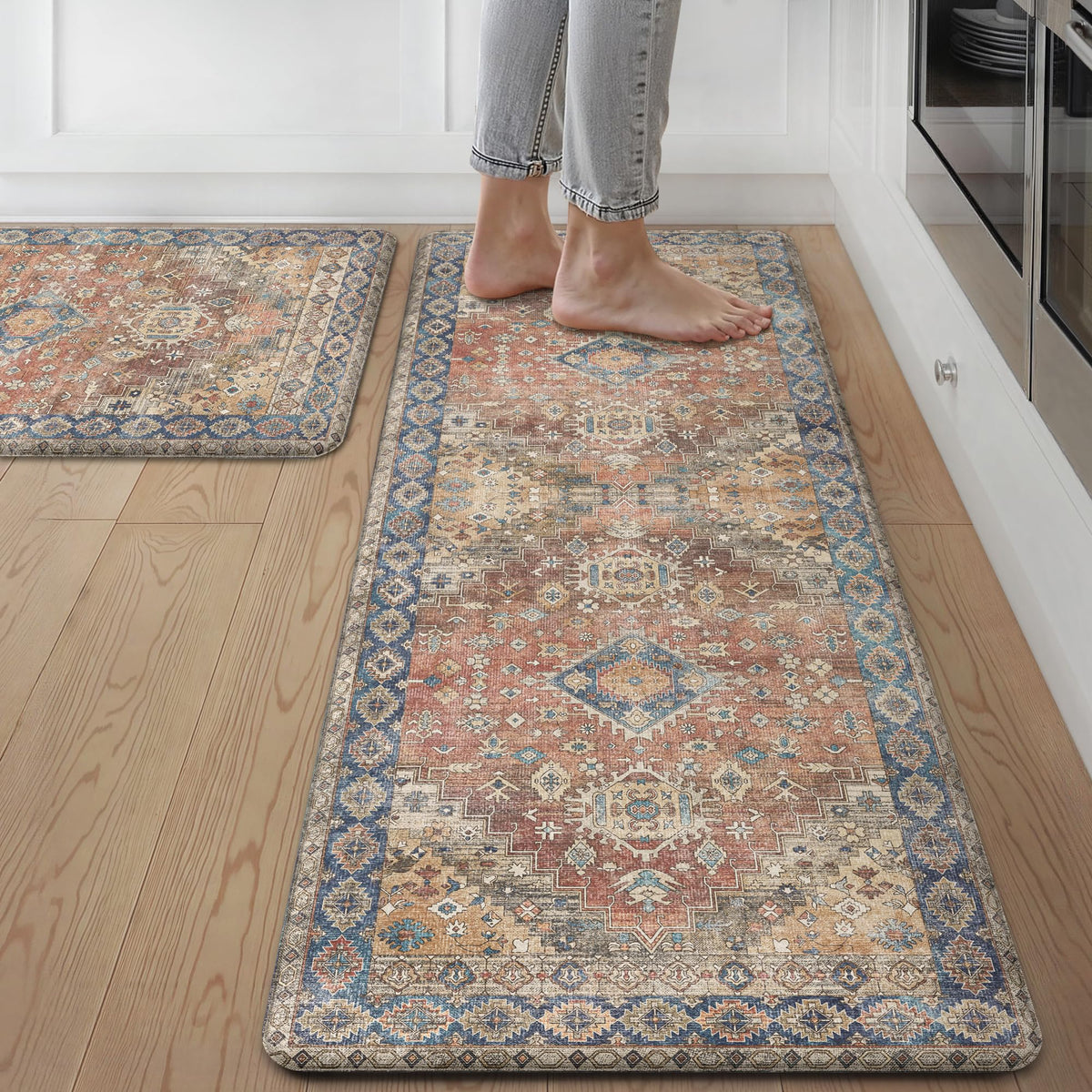 GENIMO front view of brickred anti fatigue mat showing cushioned comfort