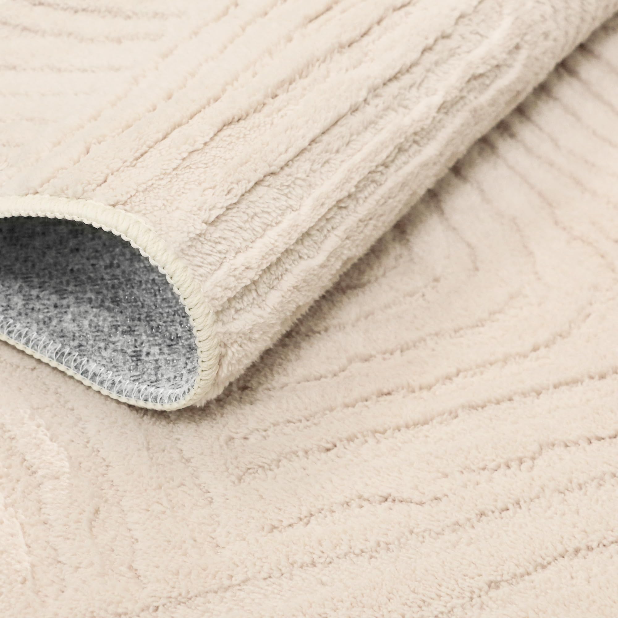 GENIMO reinforced edge binding close-up for long-lasting durability benefit