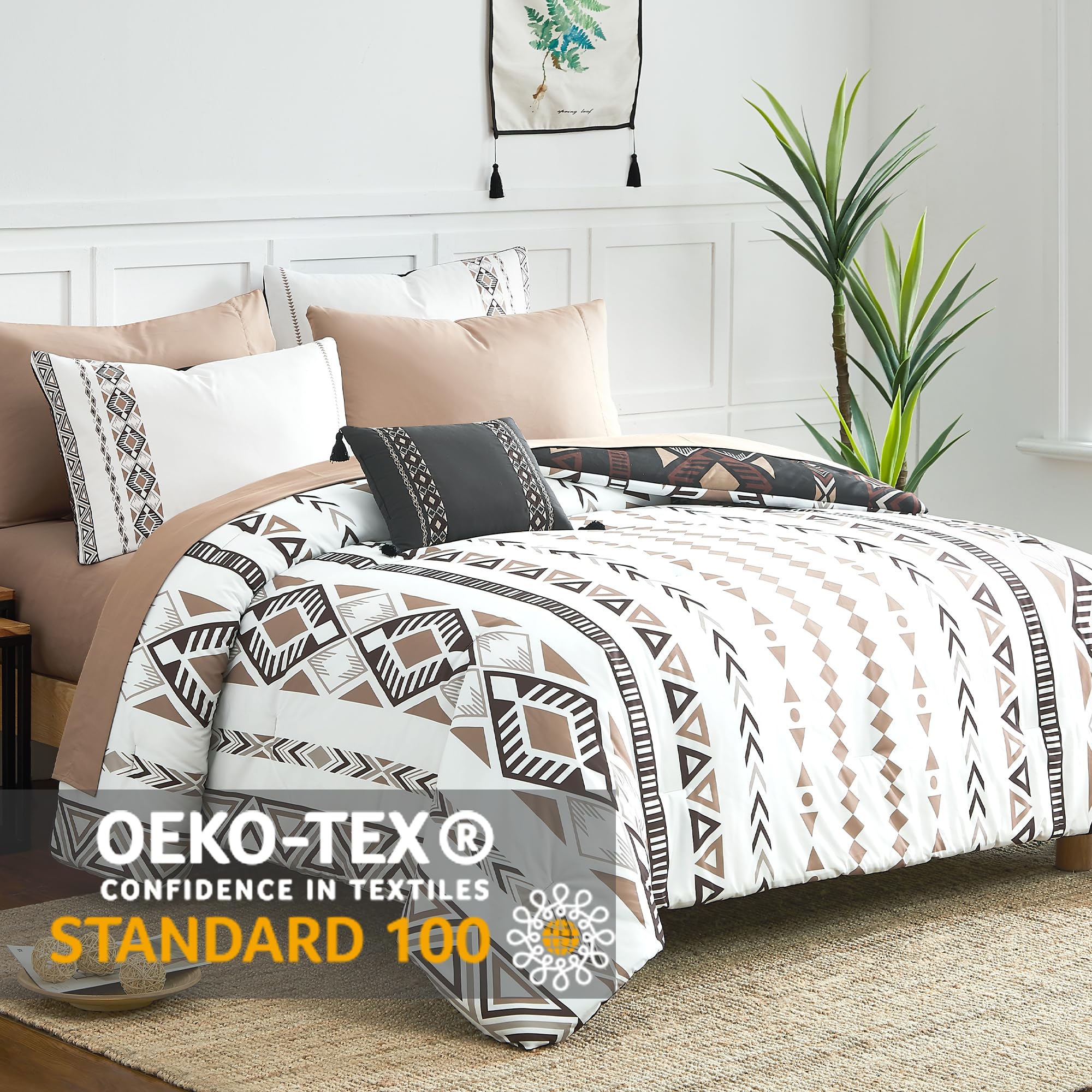 Geniospin close-up of reversible comforter edge highlighting quick style change