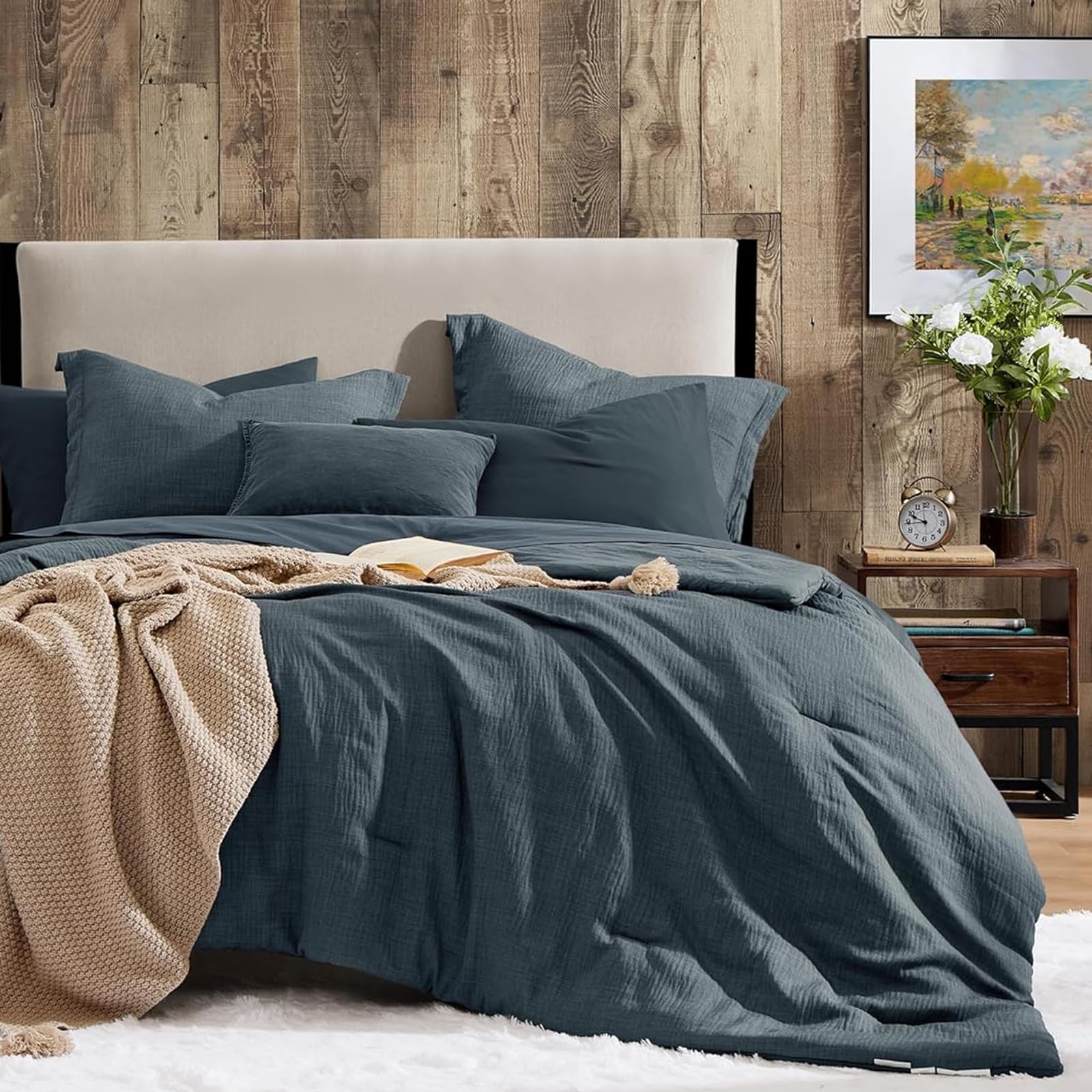 Geniospin comforter front view showing navy textured design and polished look