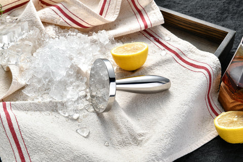 Gerior on dishwasher rack signaling easy cleanup and seam-free sanitary construction