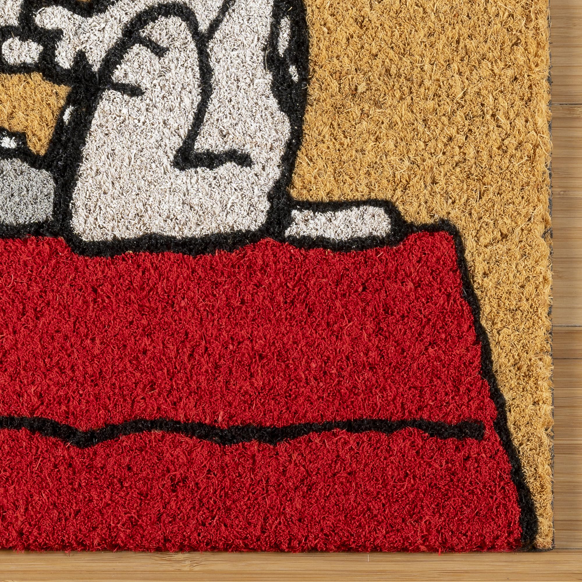 Gertmenian Snoopy side profile showing low 0.5 inch pile and door clearance