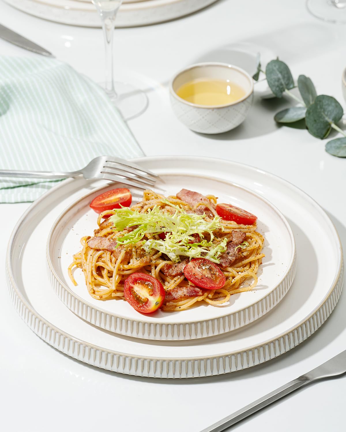 getstar plates in dishwasher and microwave showing convenient cleanup benefit