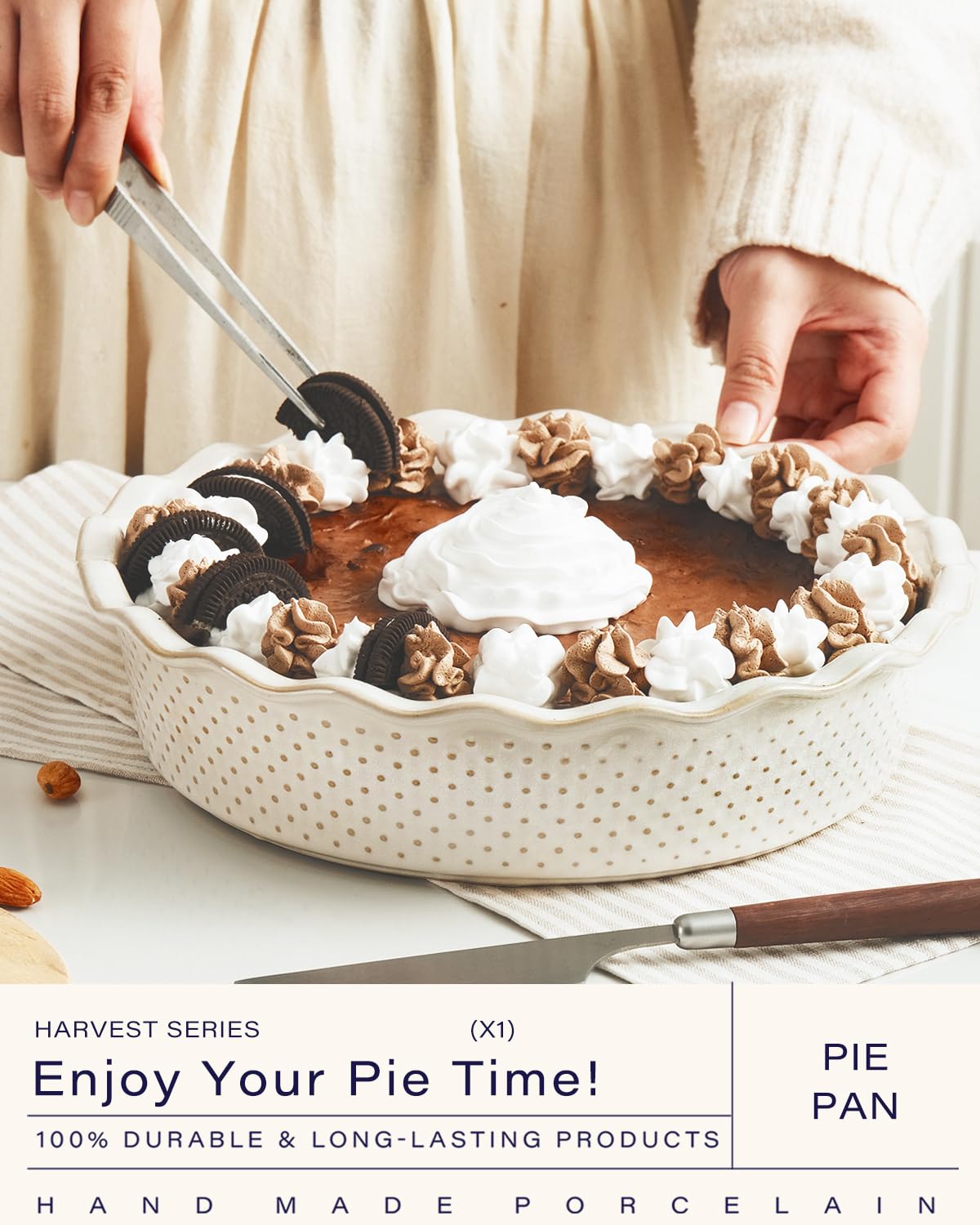 getstar interior glaze close-up highlighting non-stick surface for easy pie release