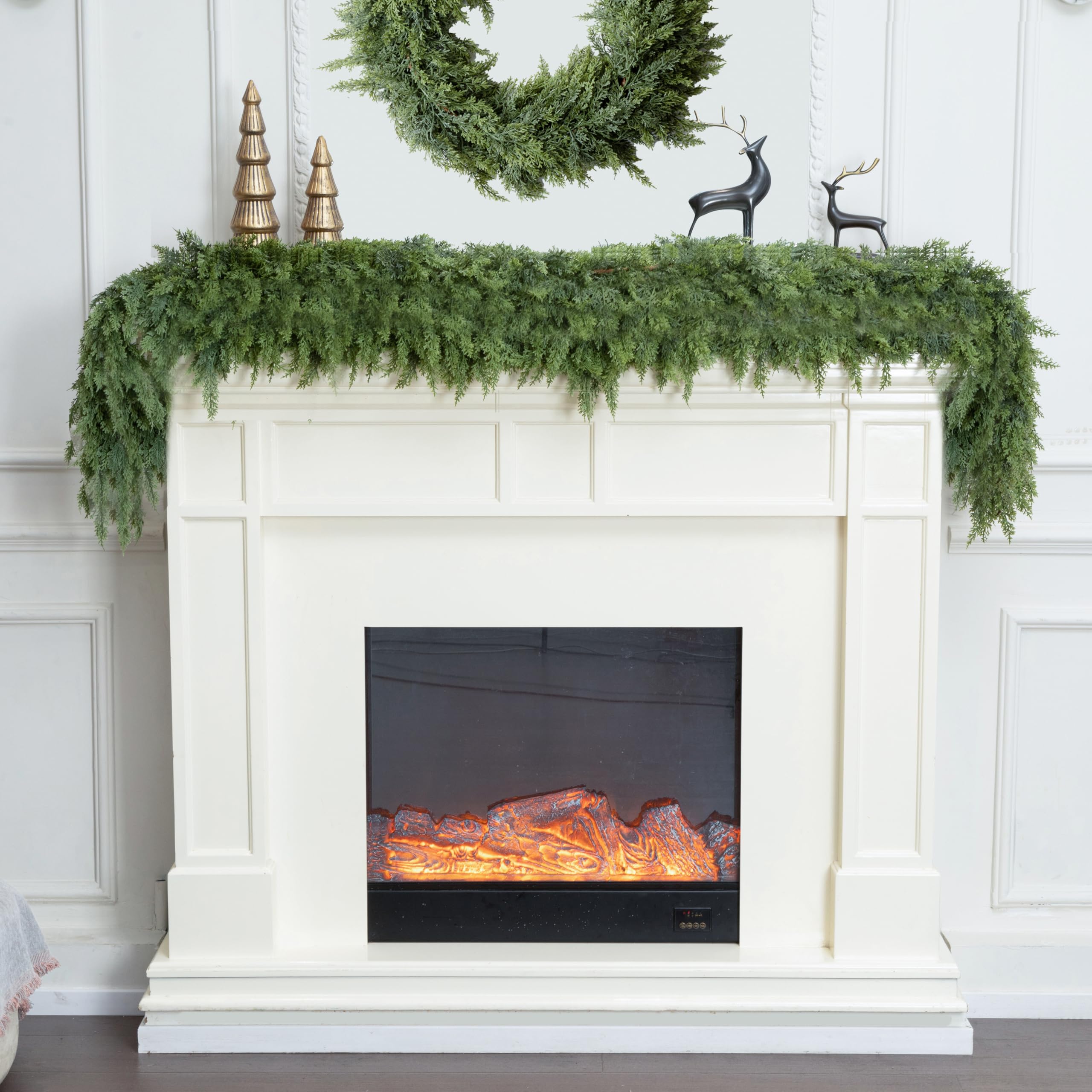 Giauma garland front packaging showing full 6ft realistic cedar, easy-install benefit