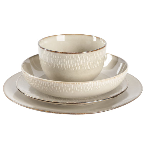 Gibson Elite double bowls in use showing versatile meal serving benefits