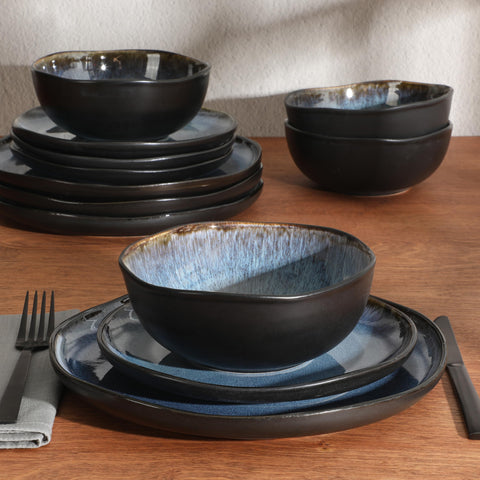 Gibson Elite stacked dessert plates illustrating size and shape