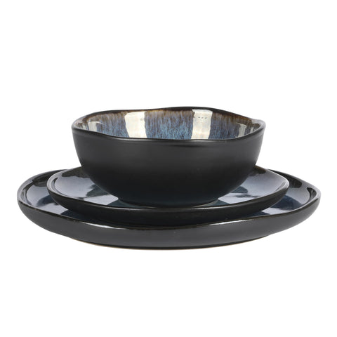 Gibson Elite table setting with set in use, enhancing dining