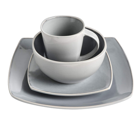 Gibson Elite stacked dinnerplate view demonstrating space-saving storage and sturdy build