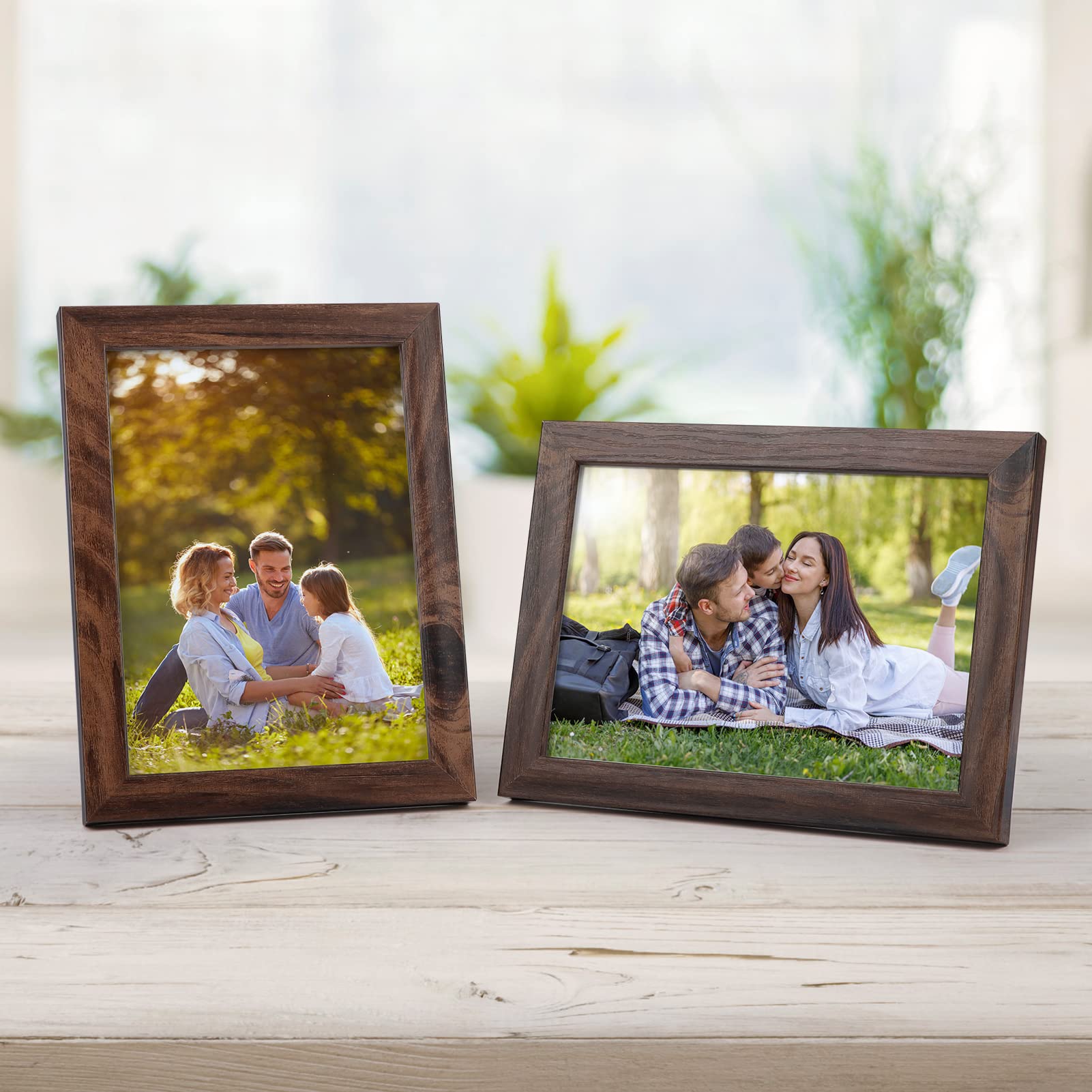 Giftgarden cardboard back with rotary clips open for easy picture changes and convenience