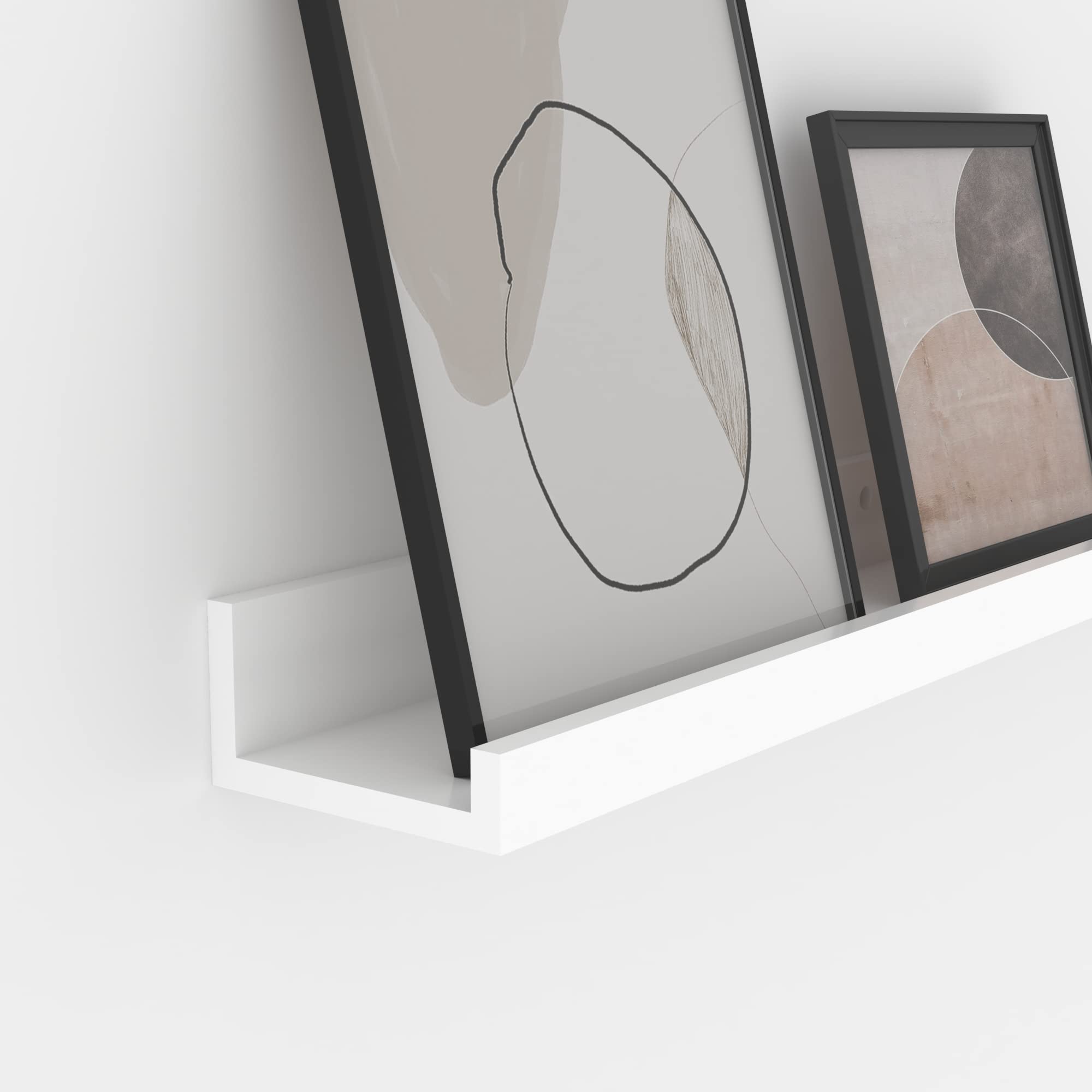 Giftgarden shelves holding picture frames and decor to showcase display versatility