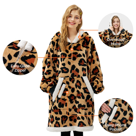 Giggling Getup pocket and phone compartment for secure access and convenience