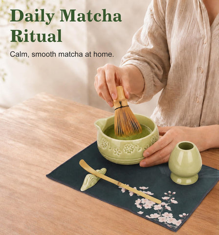 Giiouni stainless steel sifter and scoop reducing matcha clumps quickly