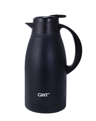 GiNT carafe front view showing sleek black finish and capacity benefit