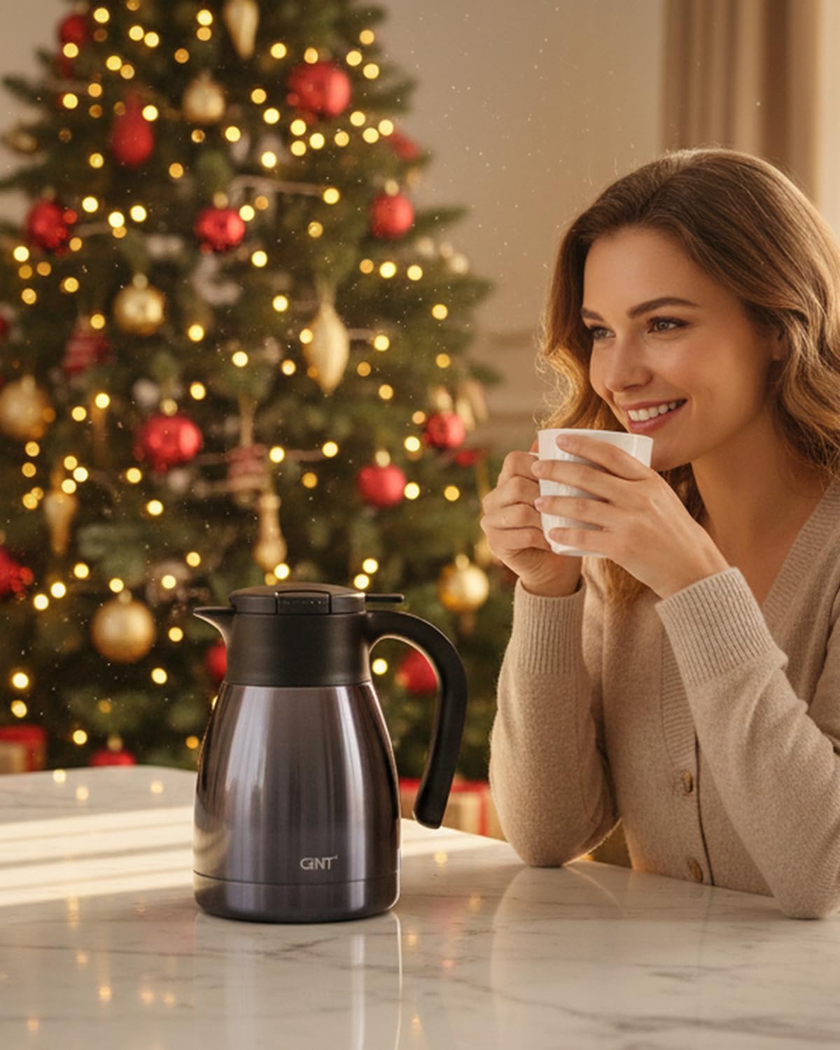 GiNT carafe wide mouth open for easy filling and quick cleaning benefit