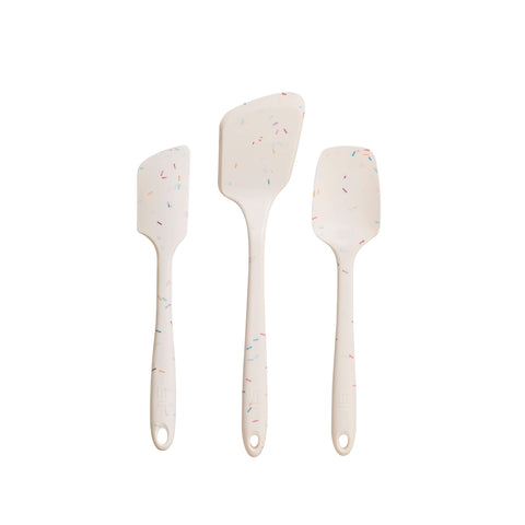 GIR spatula front view showing flexible edge and comfortable grip for precise scraping