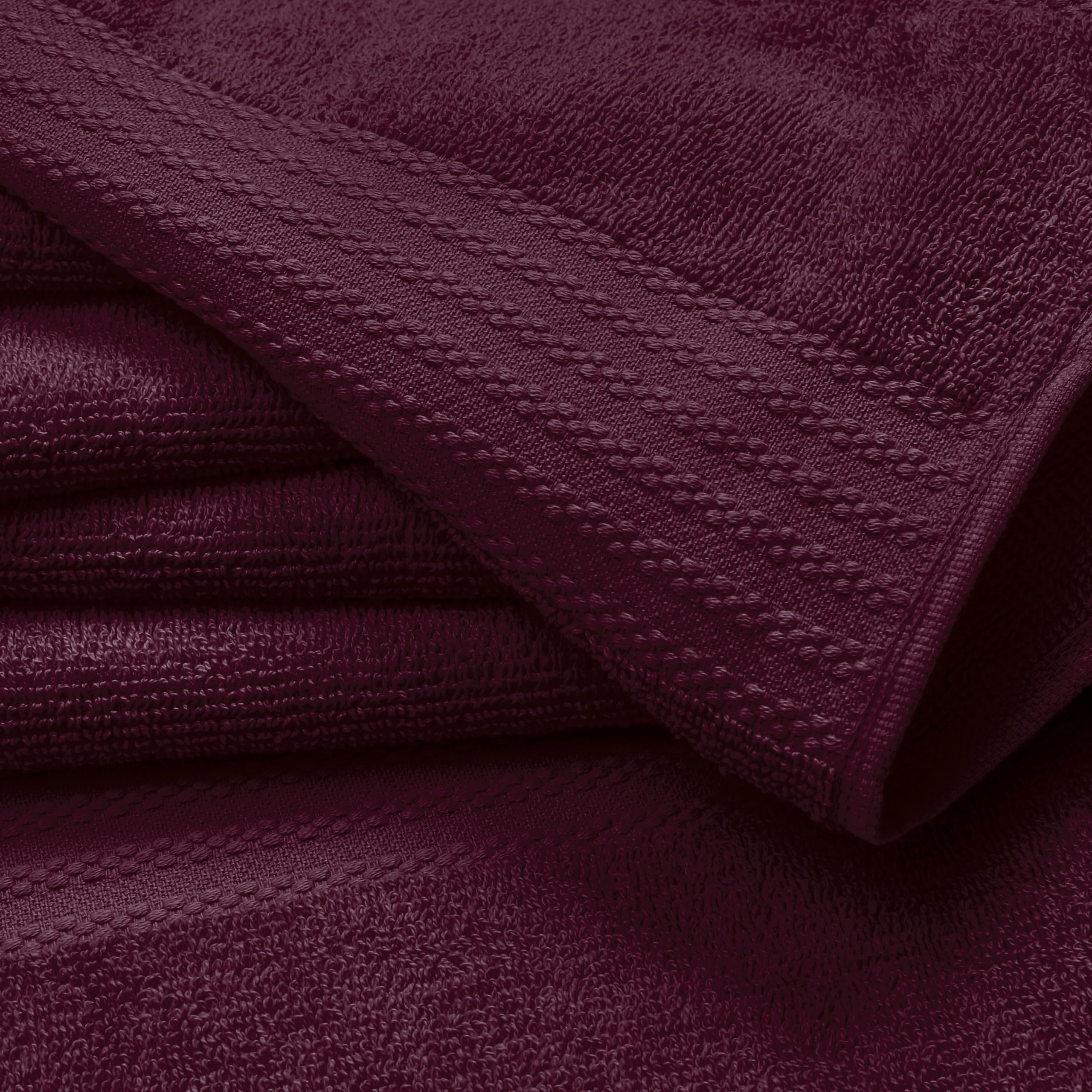 GLAMBURG close-up of cotton pile highlighting plush softness and absorbency