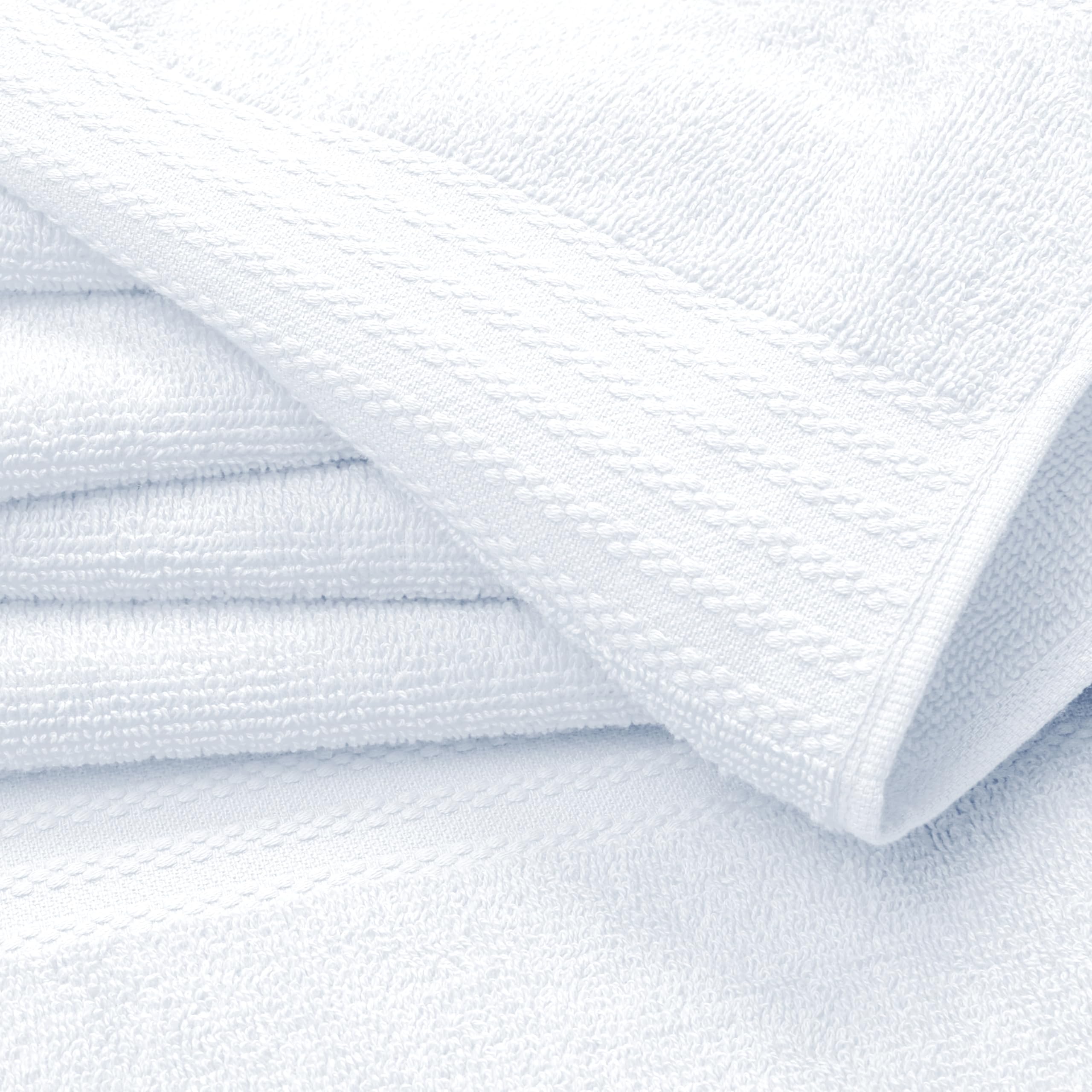 GLAMBURG close-up of cotton pile texture for plush feel and absorbency