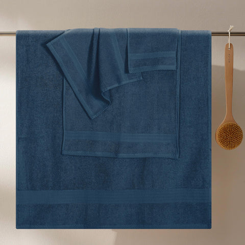 GLAMBURG stacked hand towel and washcloth illustrating compact storage and quick access
