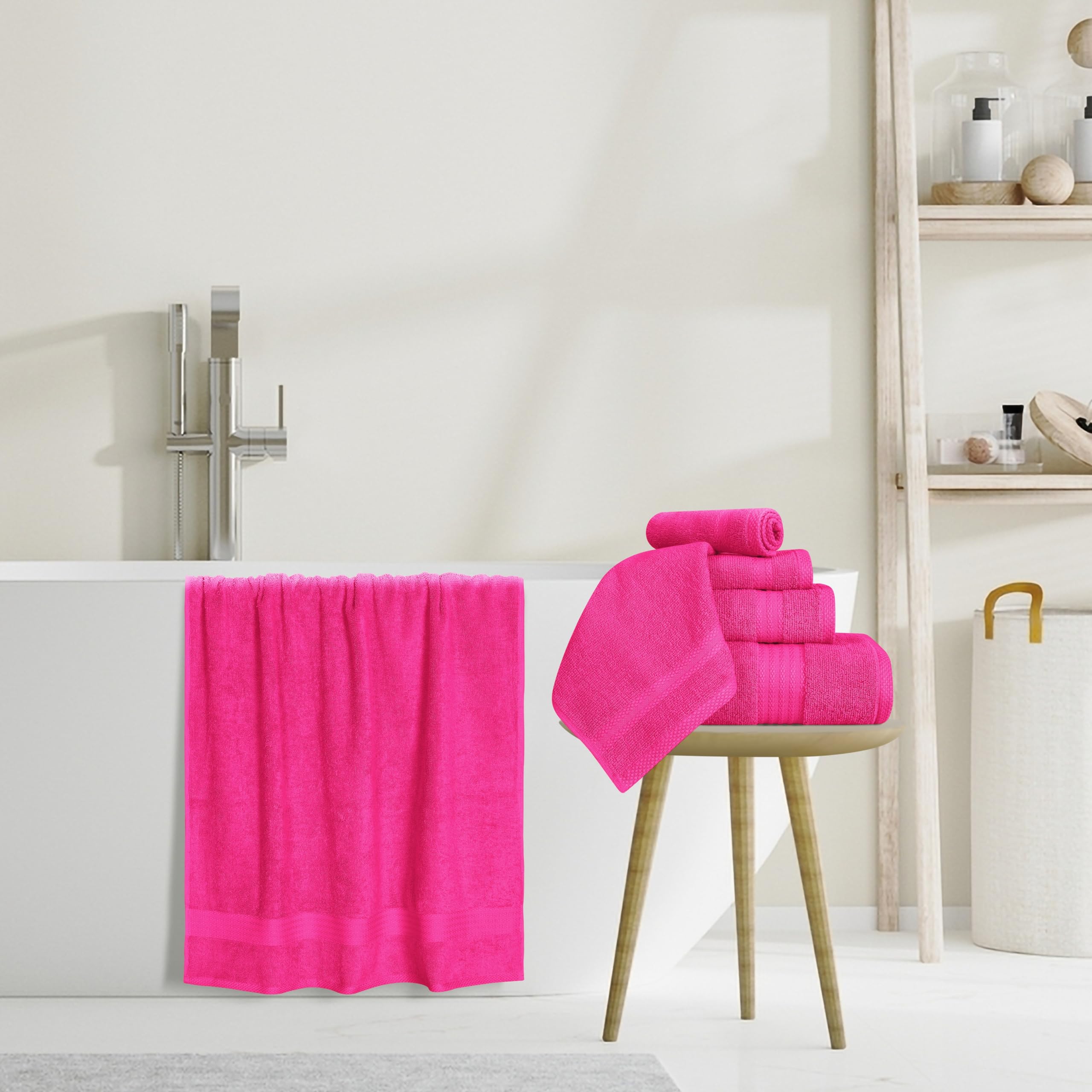 GLAMBURG hand towel edge and weave detail showing durability and quick-dry benefit