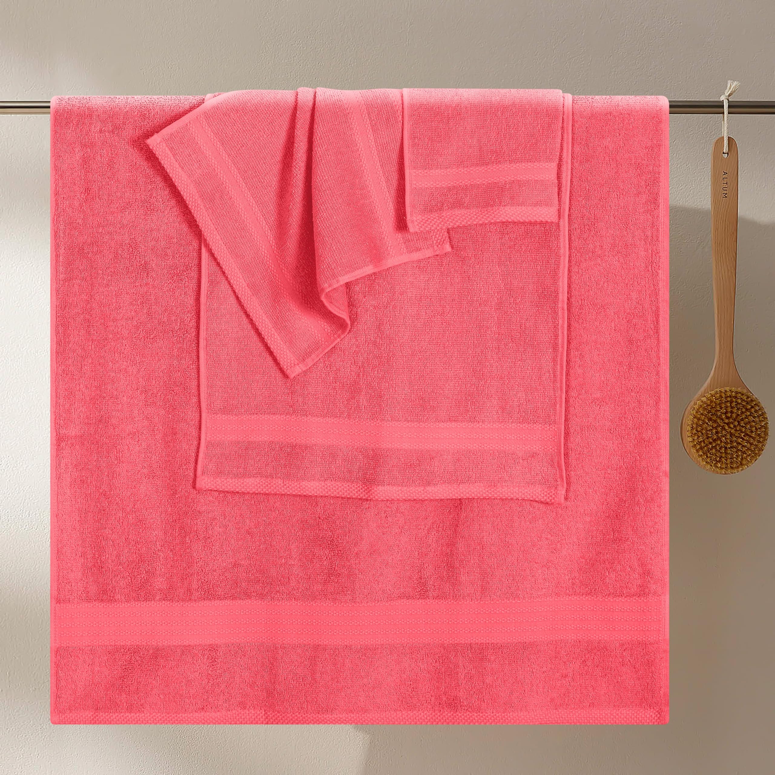 GLAMBURG hand towels close texture highlighting ringspun cotton softness