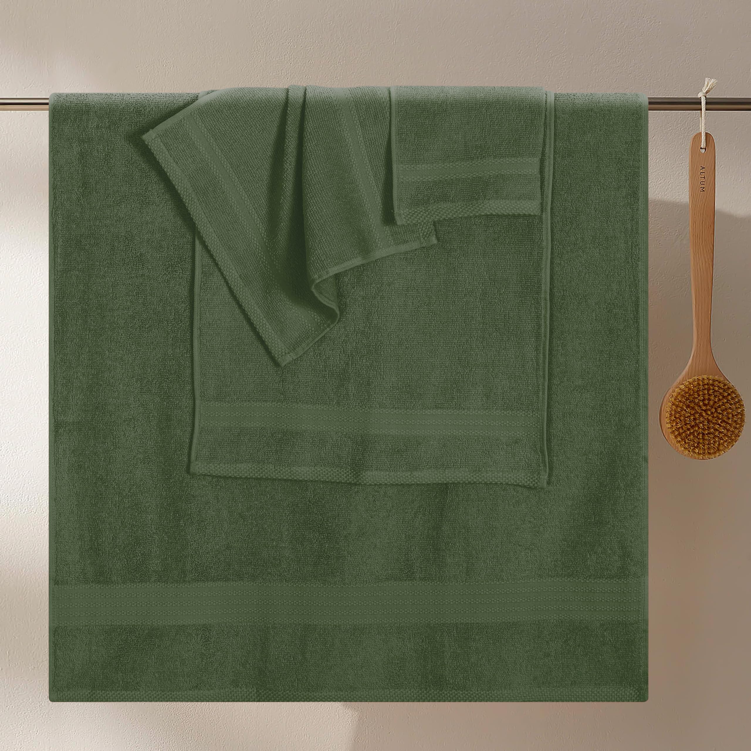 GLAMBURG hand towel close view showing olive color and smooth cotton weave for daily drying