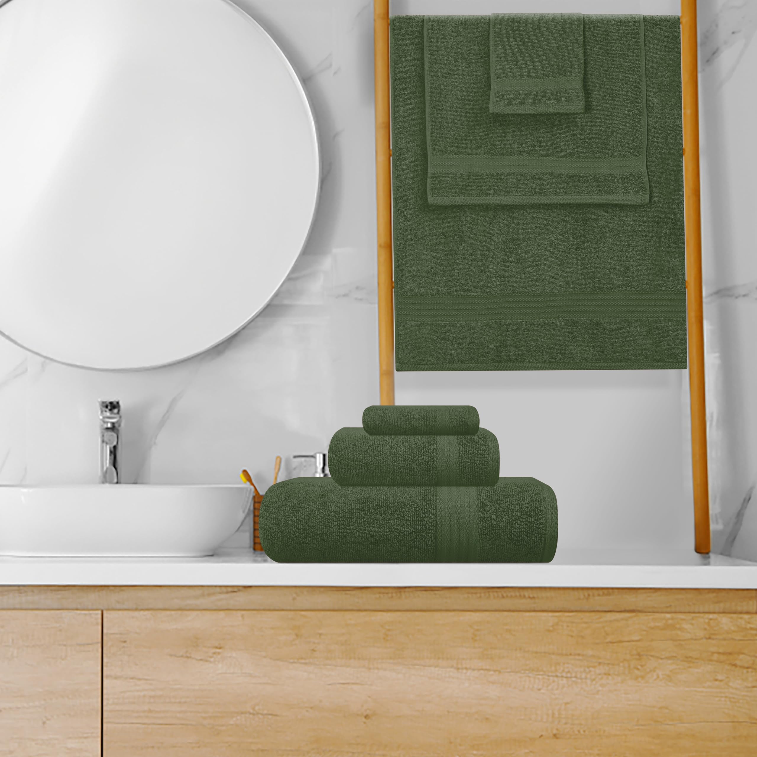 GLAMBURG stacked olive washcloths exhibiting compact size and quick-dry texture for face use