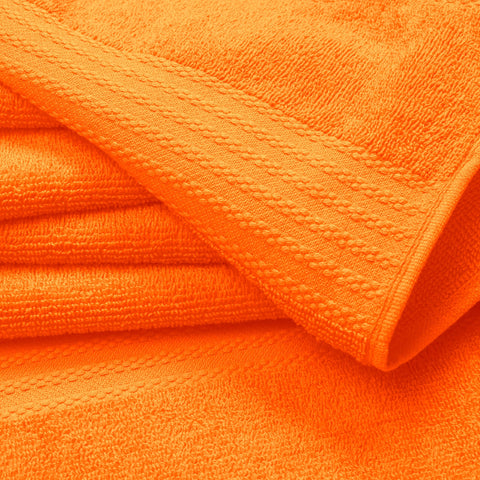 GLAMBURG oversized bath towel 27x54 flat lay demonstrating absorbent size and coverage