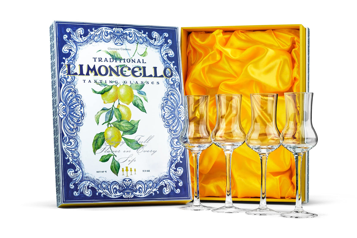 GLASSIQUE CADEAU front packaging showing boxed set and protective cloth