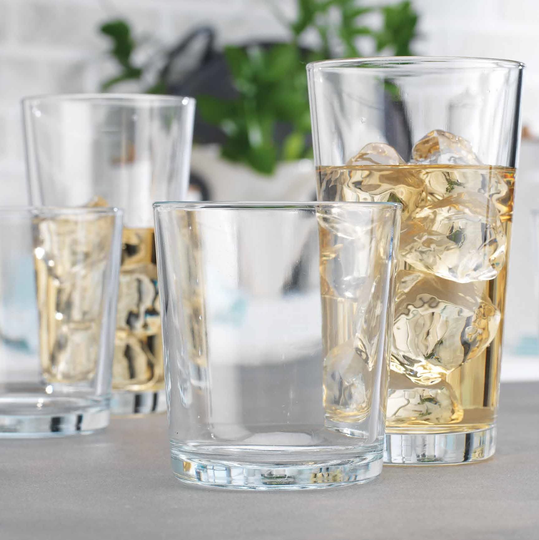 Glaver's glass rim and base detail focusing on sturdy construction and chip resistance