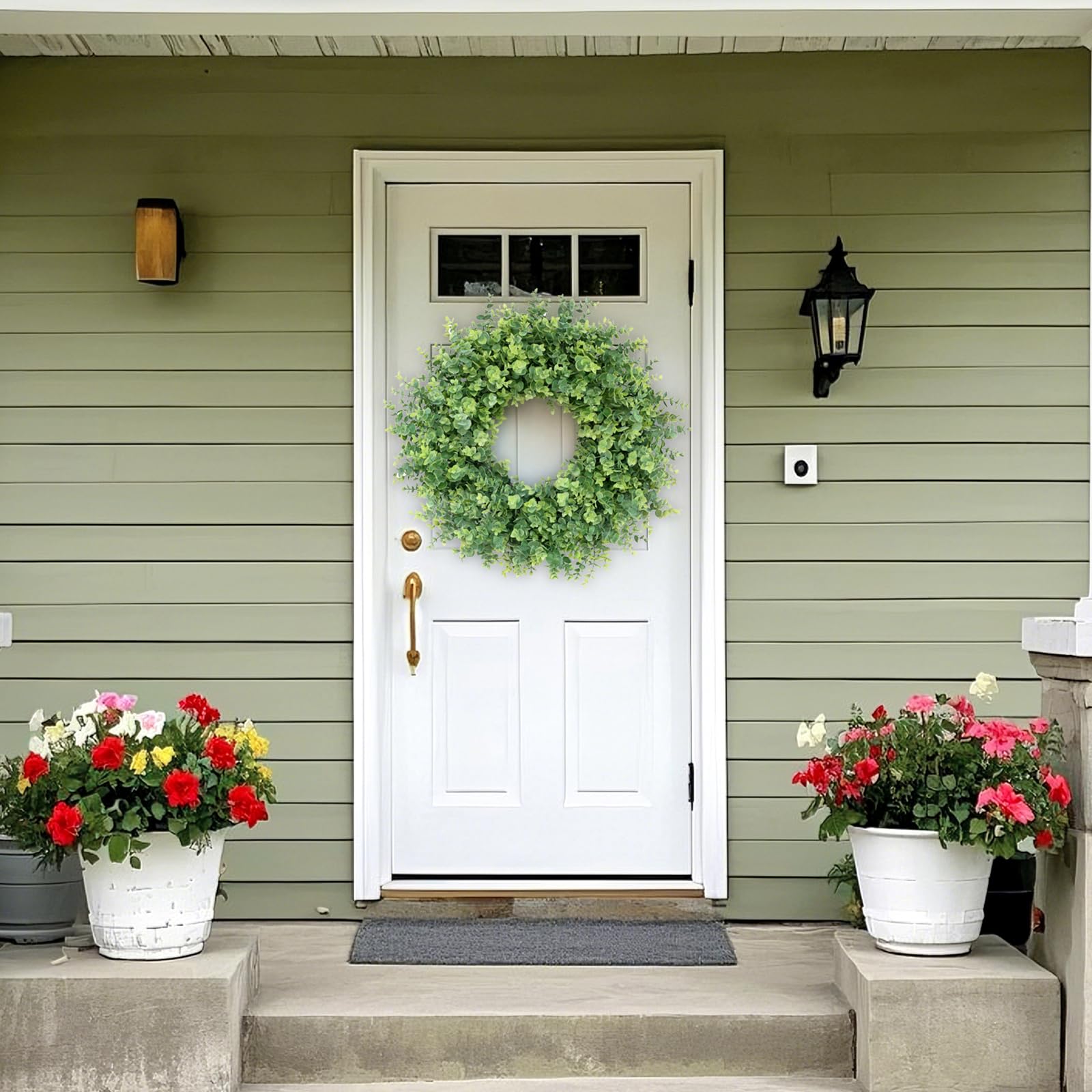 GLIDLION packed wreath unpacked to show easy reshaping benefit