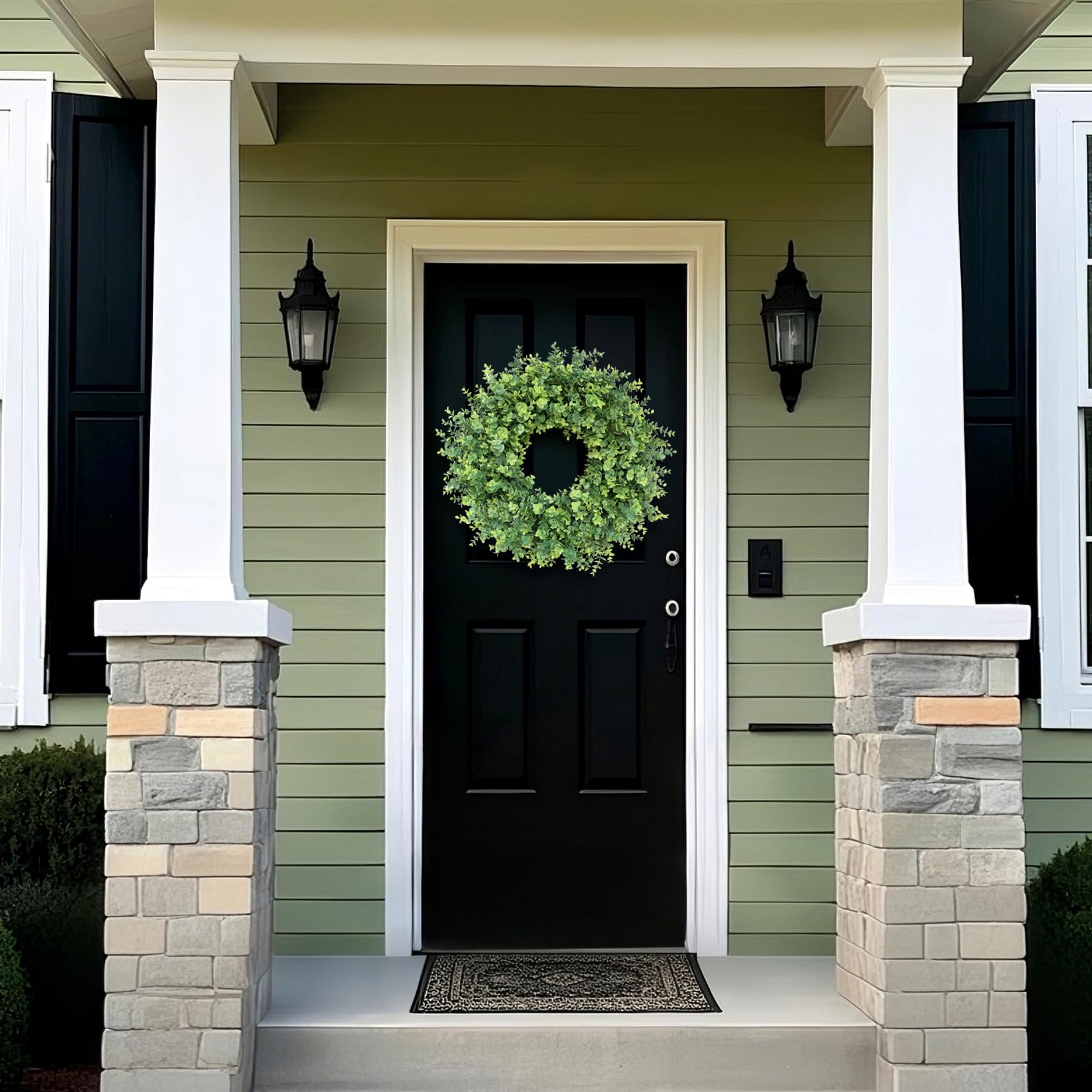 GLIDLION wreath styled with ribbon to show personalization options