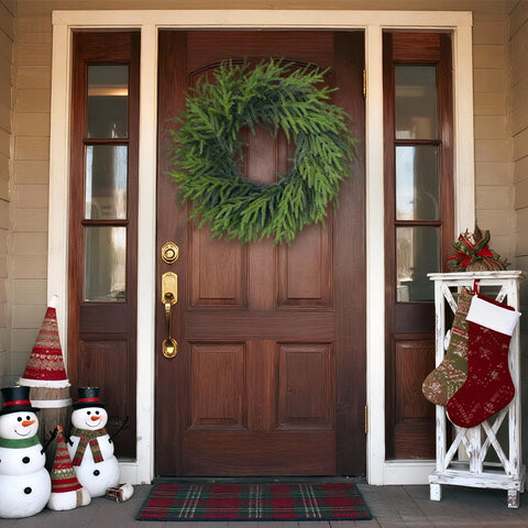 GLIDLION decorated wreath with bow showing easy personalization