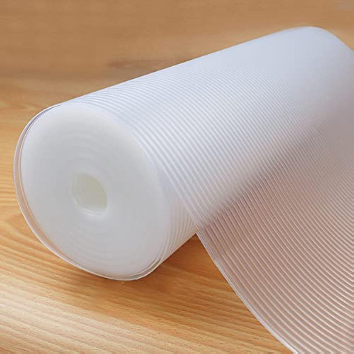 Glomen front packaging showing rolled 24x20ft liner and usable length benefit